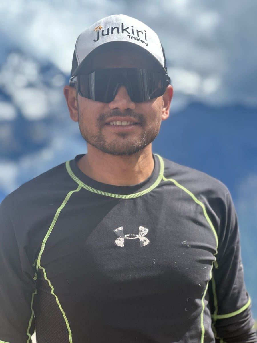Suman Thapa — Senior Trekking Guide & Field Advisor